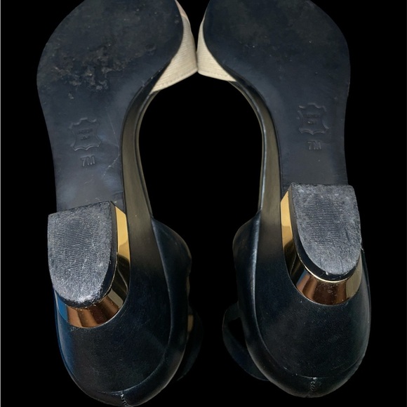 Tory Burch McKenna Leather Beige and Black Wedges - Picture 7 of 15